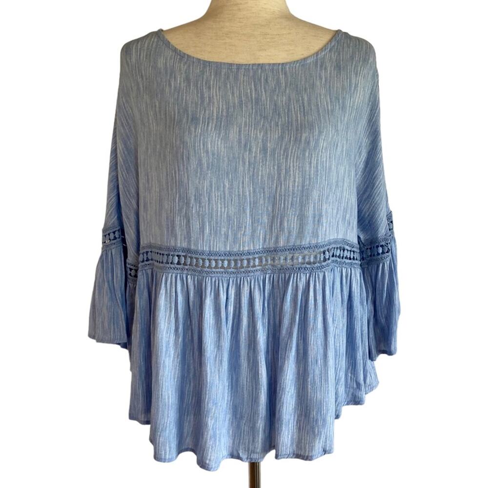 GIANNI BINI Bohemian Babydoll Lace Trim Top Heather Blue Size Small Bell Sleeve